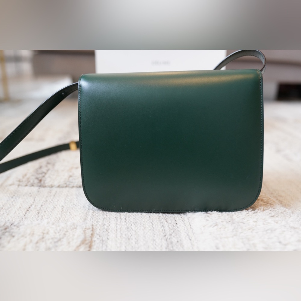 Celine Medium Classic Box Bag in Dark Green - Picture 4 of 10